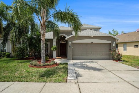 Casa en alquiler en Land O' Lakes, Florida, 5 dormitorios, 209.96 m2 № 1877035 - foto 1