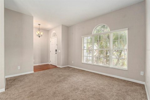 Casa en alquiler en Land O' Lakes, Florida, 5 dormitorios, 209.96 m2 № 1877035 - foto 4