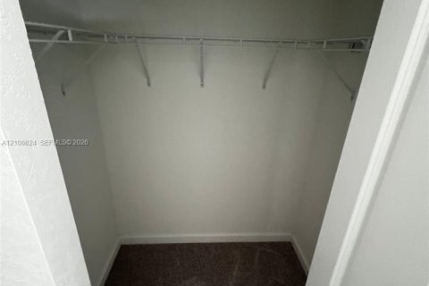 Touwnhouse à vendre à Pembroke Pines, Floride: 4 chambres, 175.4 m2 № 2428316 - photo 22