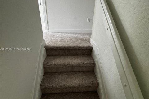 Touwnhouse à vendre à Pembroke Pines, Floride: 4 chambres, 175.4 m2 № 2428316 - photo 18
