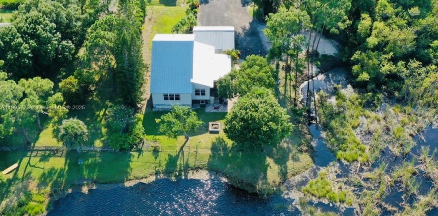 Villa ou maison à St. Lucie, Floride 3 chambres, 174.28 m2 № 1947744