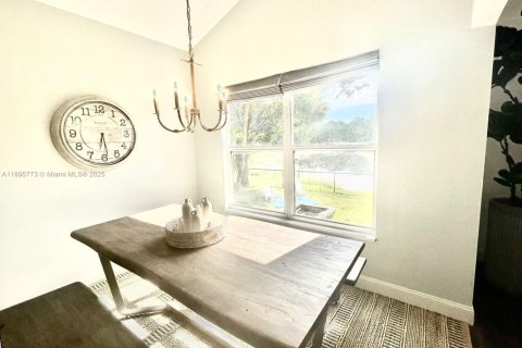 Villa ou maison à vendre à St. Lucie, Floride: 3 chambres, 174.28 m2 № 1947744 - photo 26