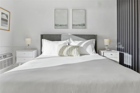 Condominio en alquiler en North Bay Village, Florida, 41.25 m2 № 1938097 - foto 14
