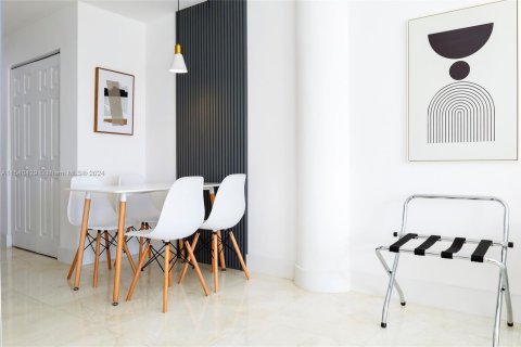 Condominio en alquiler en North Bay Village, Florida, 41.25 m2 № 1938097 - foto 8