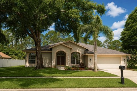 Casa en Odessa, Florida 4 dormitorios, 248.14 m2 № 2117112