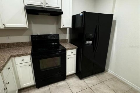 Adosado en alquiler en Kissimmee, Florida, 3 dormitorios, 142.14 m2 № 1581795 - foto 4