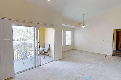 Condominio en venta en West Palm Beach, Florida, 1 dormitorio № 2001394 - foto 7