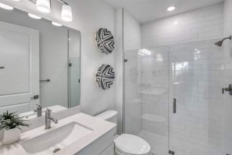 Villa ou maison à vendre à Englewood, Floride: 2 chambres, 122.72 m2 № 2403306 - photo 4