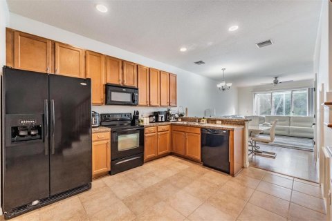 Adosado en venta en Tampa, Florida, 2 dormitorios, 147.9 m2 № 1895174 - foto 10