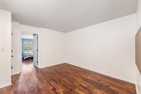 Adosado en venta en Tampa, Florida, 2 dormitorios, 147.9 m2 № 1895174 - foto 22
