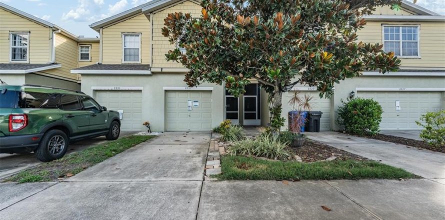 Adosado en Tampa, Florida 2 dormitorios, 147.9 m2 № 1895174