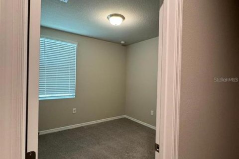 Casa en alquiler en Winter Haven, Florida, 3 dormitorios, 117.89 m2 № 2156234 - foto 8