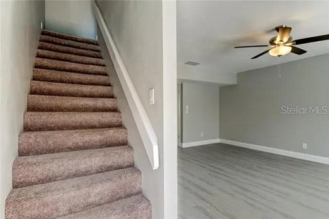 Condo in Safety Harbor, Florida, 2 bedrooms № 2221525 - photo 14
