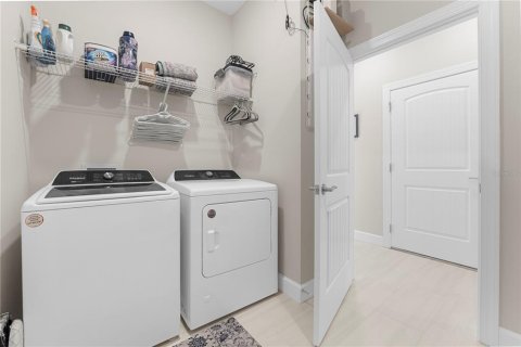 Villa ou maison à vendre à Punta Gorda, Floride: 4 chambres, 189.61 m2 № 2411399 - photo 24