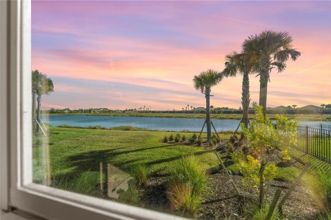 Villa ou maison à vendre à Punta Gorda, Floride: 4 chambres, 189.61 m2 № 2411399 - photo 3