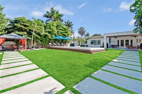 Casa en alquiler en Miami, Florida, 3 dormitorios, 152.36 m2 № 2055104 - foto 23