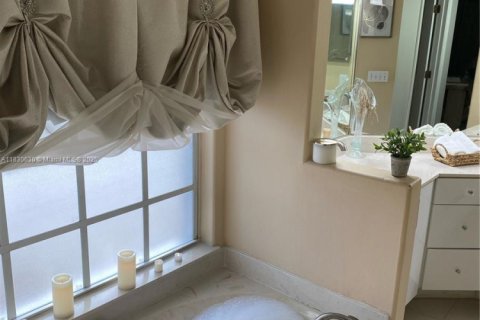 Casa en venta en Port St. Lucie, Florida, 3 dormitorios, 167.97 m2 № 1806402 - foto 10