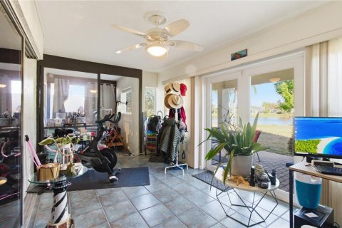 Villa ou maison à vendre à Sarasota, Floride: 3 chambres, 158.03 m2 № 2143966 - photo 15