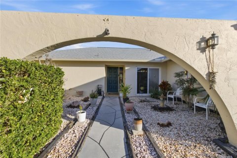 Villa ou maison à vendre à Sarasota, Floride: 3 chambres, 158.03 m2 № 2143966 - photo 3