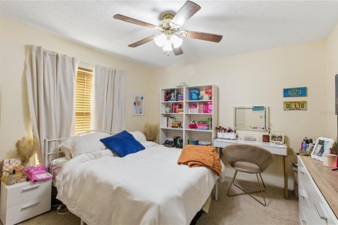 Villa ou maison à vendre à Sarasota, Floride: 3 chambres, 158.03 m2 № 2143966 - photo 24