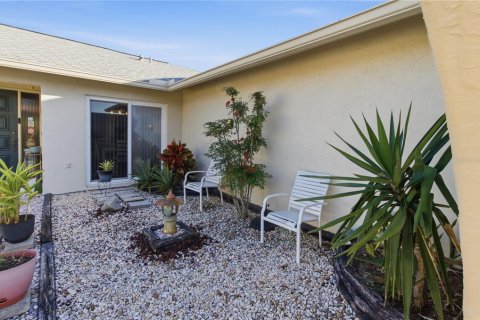 Villa ou maison à vendre à Sarasota, Floride: 3 chambres, 158.03 m2 № 2143966 - photo 5
