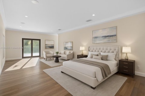 House in Miami, Florida 5 bedrooms, 481.51 sq.m. № 1951593 - photo 13