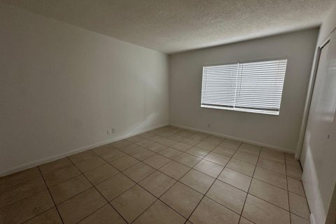 Appartement à louer à West Palm Beach, Floride: 1 chambre, 74.32 m2 № 2086277 - photo 8