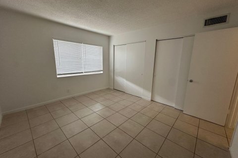 Appartement à louer à West Palm Beach, Floride: 1 chambre, 74.32 m2 № 2086277 - photo 11