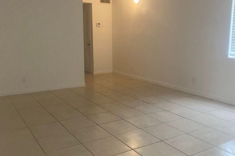 Appartement à louer à West Palm Beach, Floride: 1 chambre, 74.32 m2 № 2086277 - photo 5