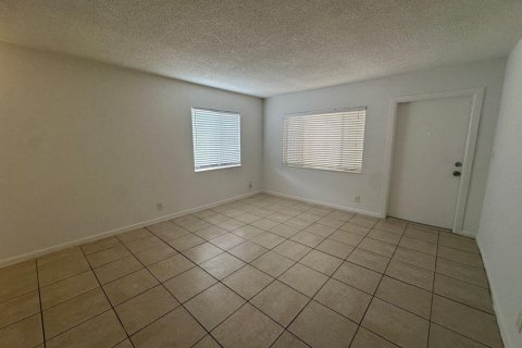 Appartement à louer à West Palm Beach, Floride: 1 chambre, 74.32 m2 № 2086277 - photo 9