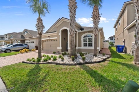 Villa ou maison à Kissimmee, Floride 3 chambres, 155.52 m2 № 2141890