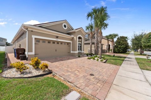 Villa ou maison à vendre à Kissimmee, Floride: 3 chambres, 155.52 m2 № 2141890 - photo 25