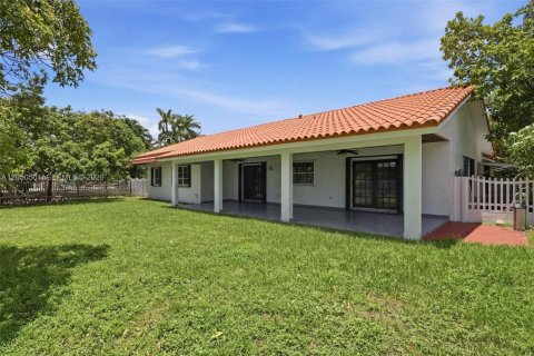 Villa ou maison à Miami, Floride 3 chambres, 161.93 m2 № 2248358