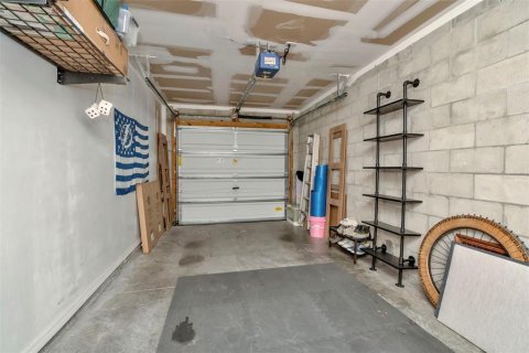Townhouse in Valrico, Florida 2 bedrooms, 126.72 sq.m. № 2224594 - photo 18