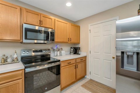 Townhouse in Valrico, Florida 2 bedrooms, 126.72 sq.m. № 2224594 - photo 14