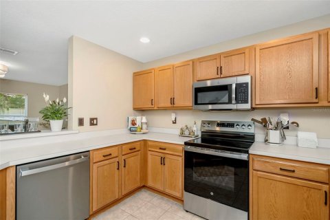 Townhouse in Valrico, Florida 2 bedrooms, 126.72 sq.m. № 2224594 - photo 17