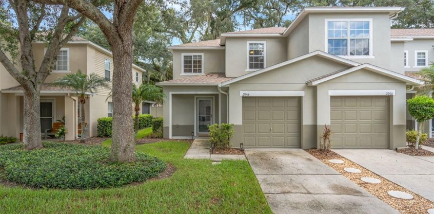 Townhouse in Valrico, Florida 2 bedrooms, 126.72 sq.m. № 2224594