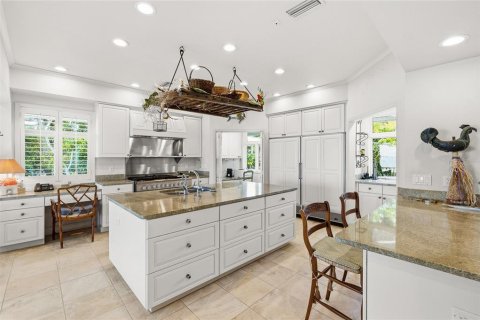 House in Boca Grande, Florida 3 bedrooms, 308.16 sq.m. № 2109060 - photo 21