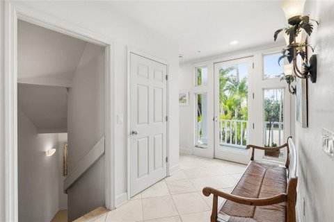 House in Boca Grande, Florida 3 bedrooms, 308.16 sq.m. № 2109060 - photo 6
