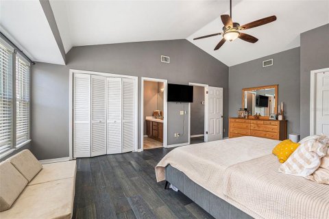 Townhouse in Tampa, Florida 3 bedrooms, 149.39 sq.m. № 1835204 - photo 19