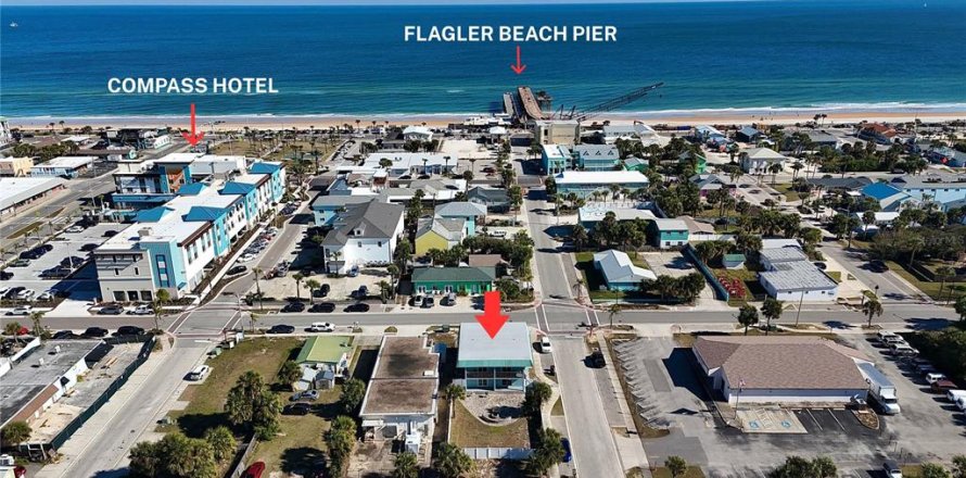 Commercial property in Flagler Beach, Florida 62.8 sq.m. № 2104422