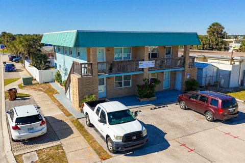 Commercial property in Flagler Beach, Florida 62.8 sq.m. № 2104422 - photo 18