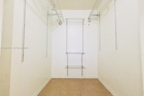 Casa en venta en Homestead, Florida, 4 dormitorios, 128.48 m2 № 2054357 - foto 18