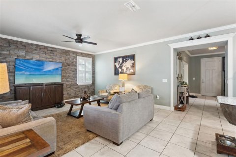 Villa ou maison à vendre à Winter Garden, Floride: 3 chambres, 253.81 m2 № 2410355 - photo 6