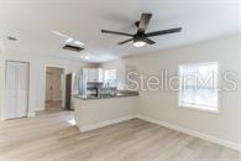 Casa en alquiler en Groveland, Florida, 3 dormitorios, 104.79 m2 № 1831542 - foto 6