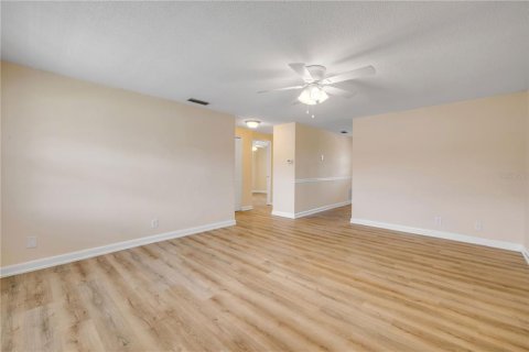 Copropriété à vendre à Daytona Beach, Floride: 2 chambres, 78.13 m2 № 1810518 - photo 5
