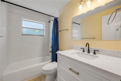 Copropriété à vendre à Daytona Beach, Floride: 2 chambres, 78.13 m2 № 1810518 - photo 15