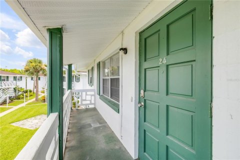 Copropriété à vendre à Daytona Beach, Floride: 2 chambres, 78.13 m2 № 1810518 - photo 4