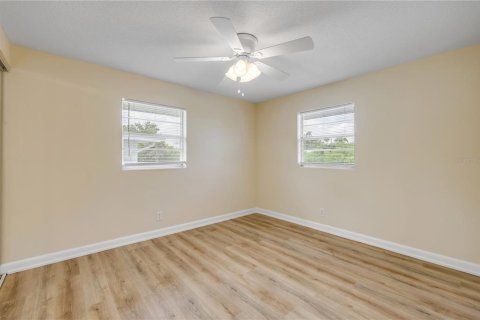 Copropriété à vendre à Daytona Beach, Floride: 2 chambres, 78.13 m2 № 1810518 - photo 16