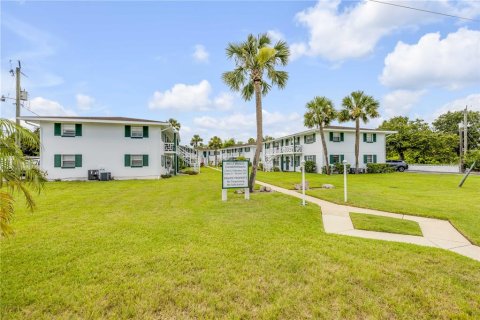 Copropriété à vendre à Daytona Beach, Floride: 2 chambres, 78.13 m2 № 1810518 - photo 21